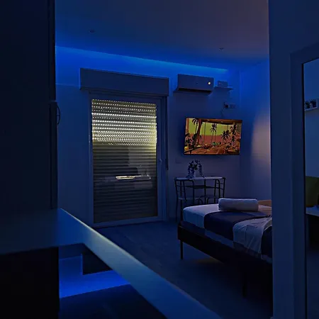 - La Barchetta * Джардіні-Наксос