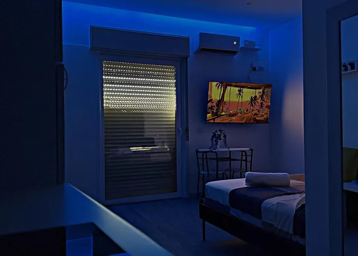 - La Barchetta * Giardini-Naxos